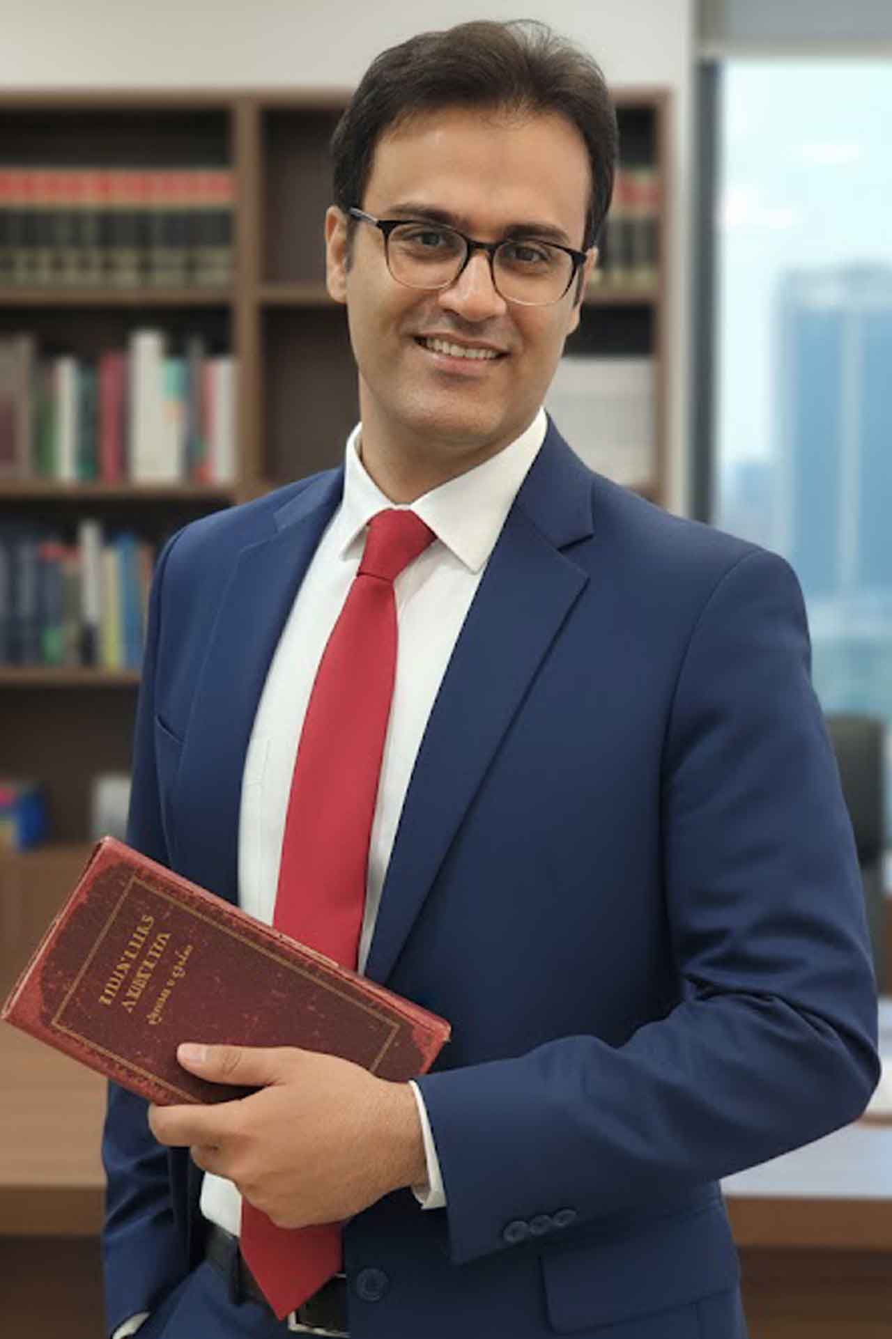 سامان نوروزی مشاور حقوقی