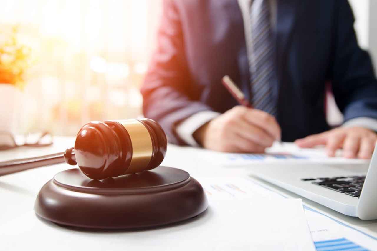 سامان نوروزی ارائه خدمات کیفری